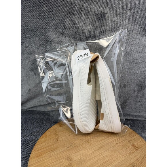 UGG White and Tan Sneakers - Picture 11 of 11